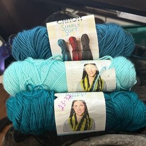 Carbon Simply Soft Yarn - Teal